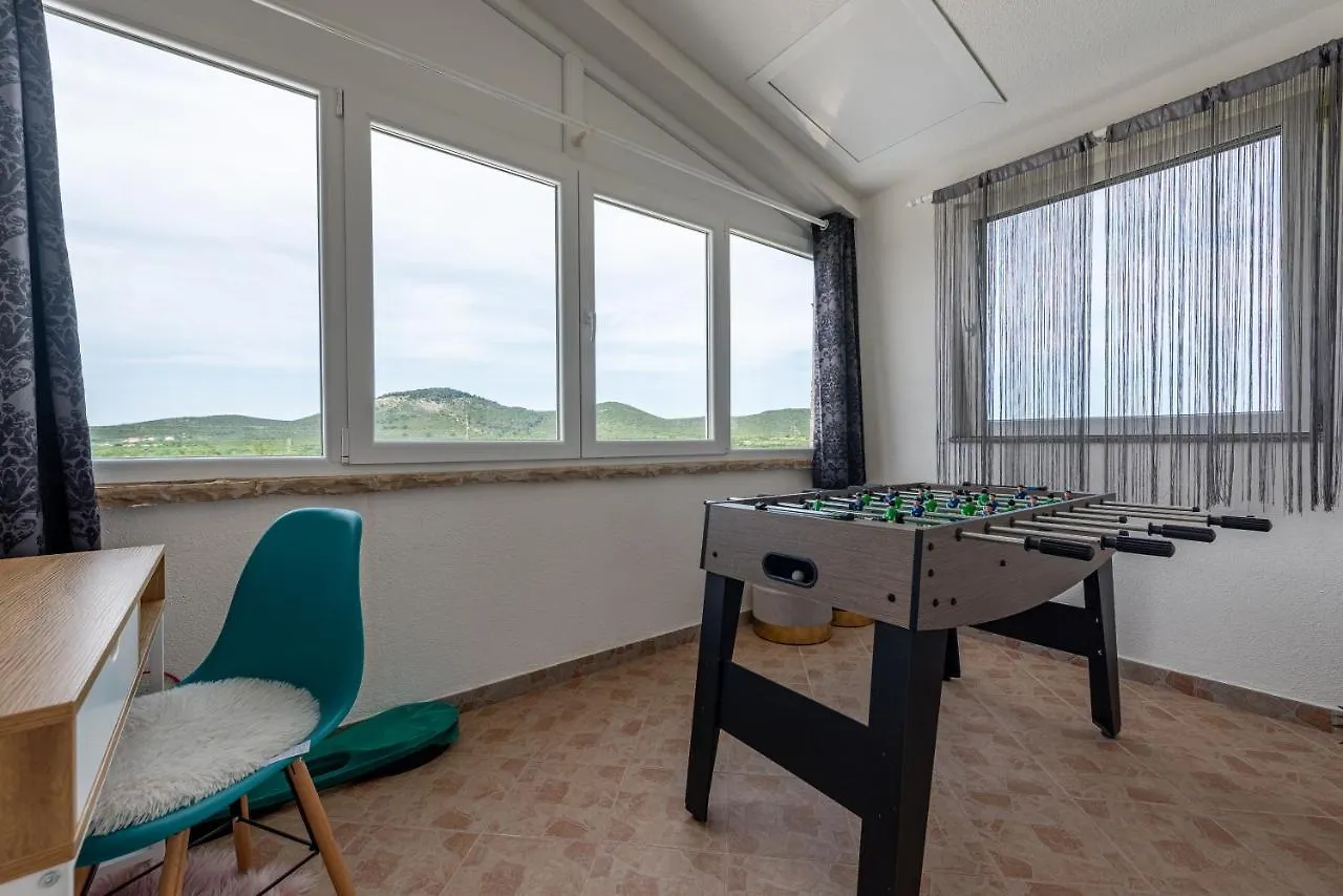 Villa Bazen,Jacuzzy Sukošan