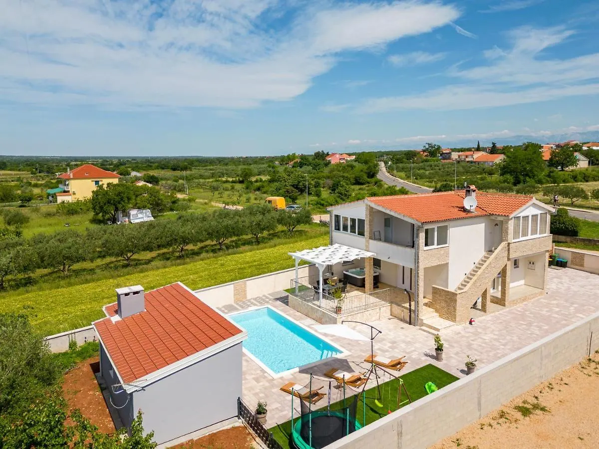 Villa Bazen,Jacuzzy Sukosan Croatia