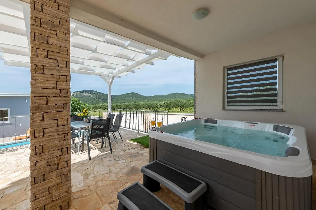 Villa Bazen,Jacuzzy Sukosan 0*,